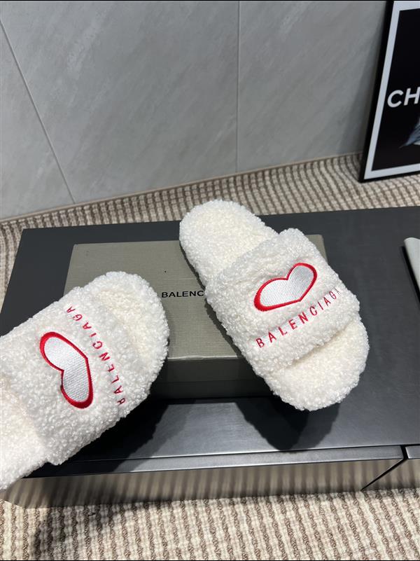 2025112818448374 190